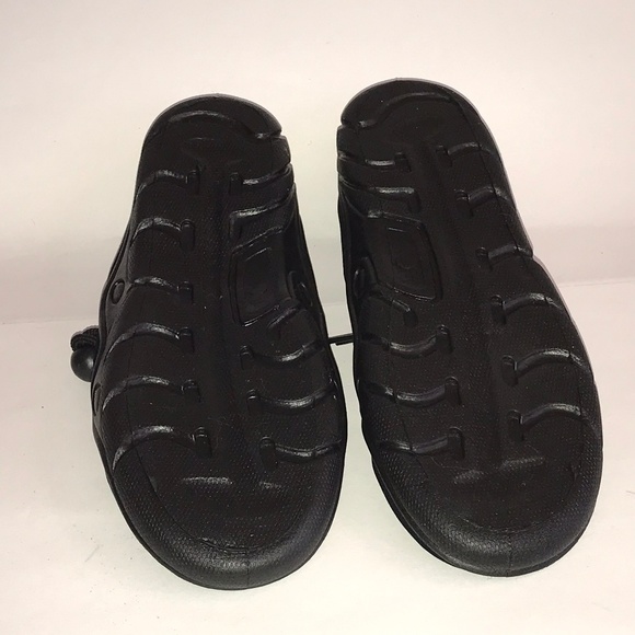 Reef Walker 8-9 Water Sandals Black NWOT Ocean Beach Sail Boat - Picture 3 of 4